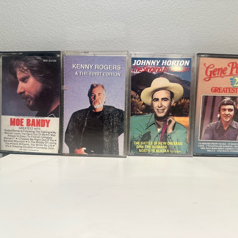 Set of 10 vintage Classic Country Music Cassette tapes - Picture 7 of 7